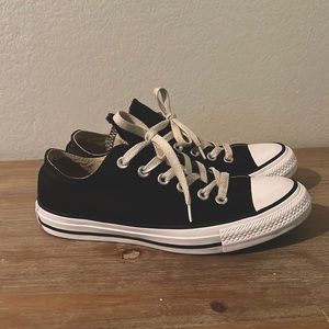 Black Converse size 8 Converse - Chuck Taylor’s